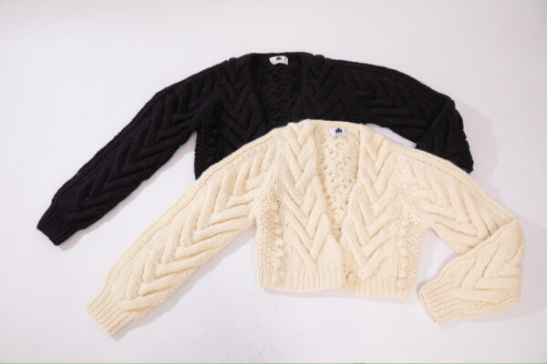 Sweater-001V - Image 4